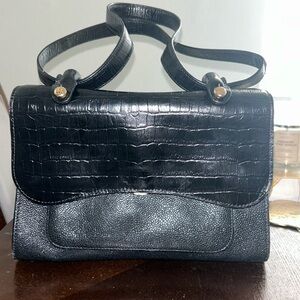 Henri Bendel purse - black
